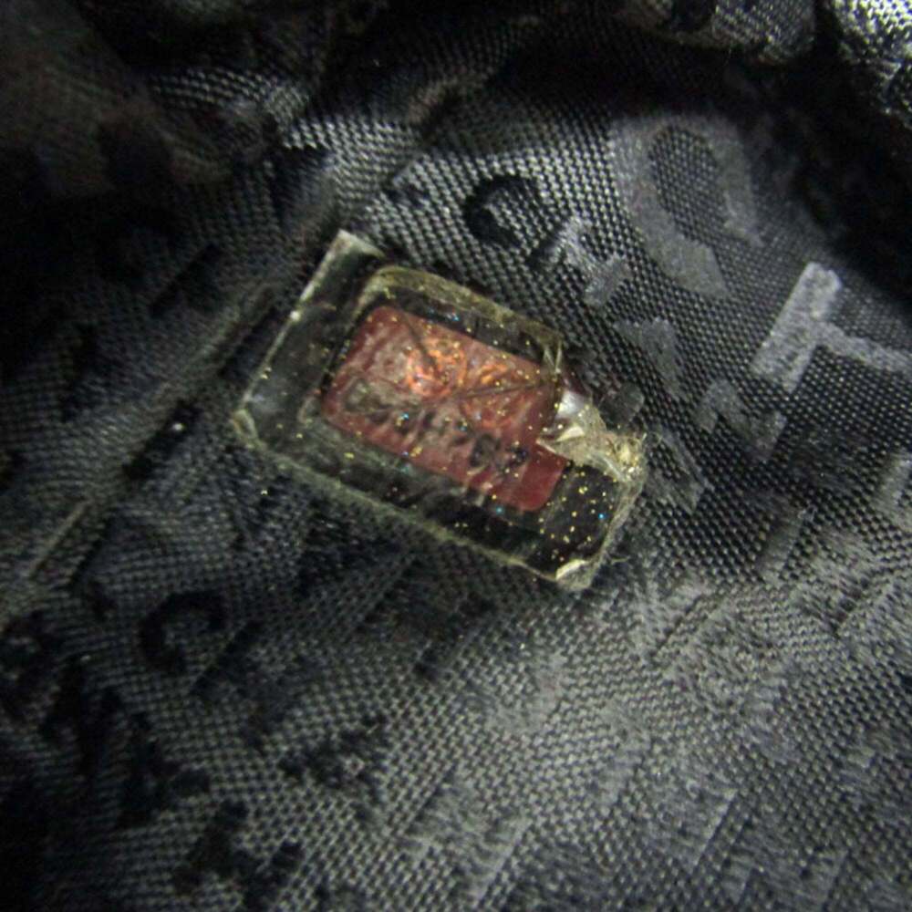 CHANEL Cream Leather Boston Bag - Picture 16 of 16